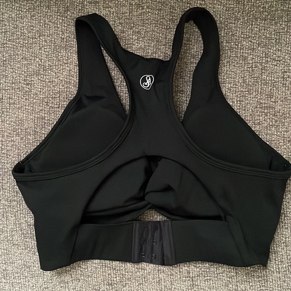 NWOT Allure the Brand aka Allure by Ana Black Sports Bra - Picture 3 of 8